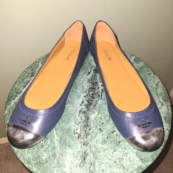 NWOB Coach Bonnie Ballerinas - Picture 1 of 2
